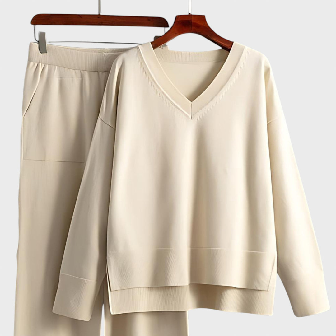 Zdravka™ - Комплект от две части с V-образно деколте