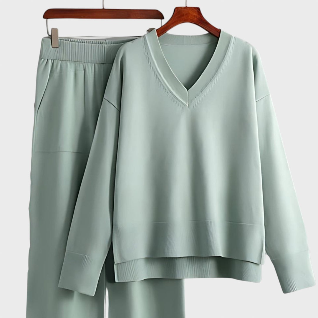 Zdravka™ - Комплект от две части с V-образно деколте